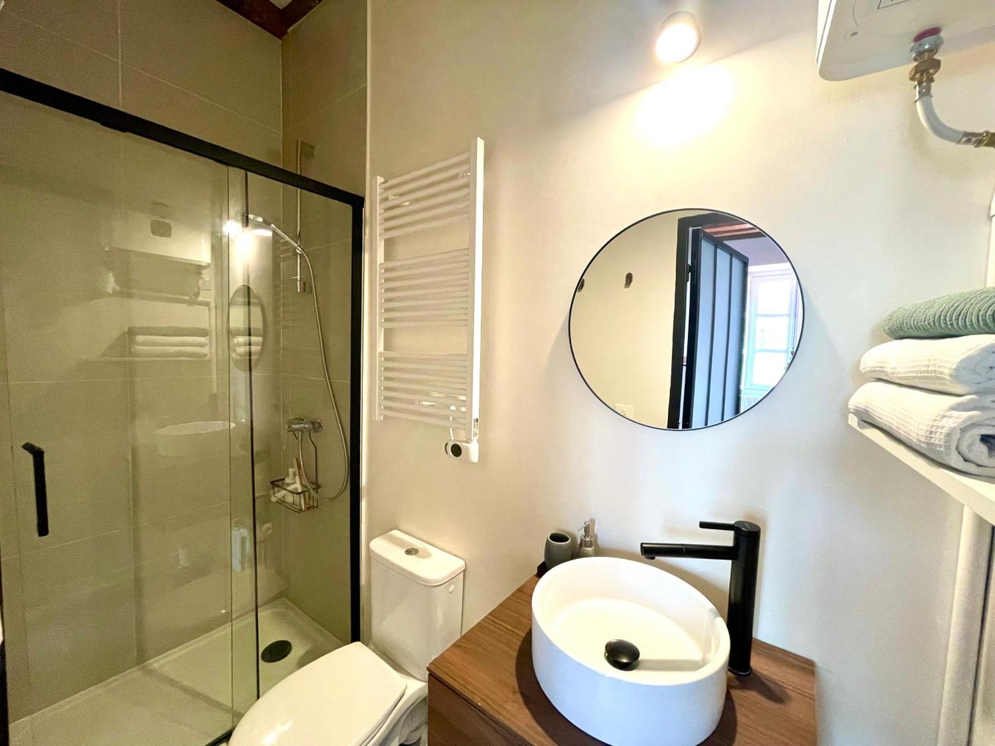 Studio Au Vieux Marly-Le-Roi - Bien Equipe - Matelas De Qualite - 7Min Du Train Vers Paris Exteriör bild